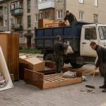 Коли варто замовити послугу вивозу сміття з гаража